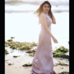 Sija Rose Instagram - Sagar kinare 💕 . 🌊 Stills: @ambu_ramesh Assistant: @shogun_k_g MuH : @zara___makeover Costume & styling : @mayziyada_designs