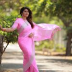 Sneha Instagram – Just the color PINK makes me smile💗💗💗💗💗💗

#pinklove #saree #summercolor #love #happyweekend