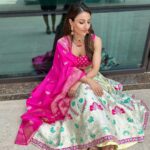 Soha Ali Khan Instagram - Mint to be !! #wedding #weddingwear
