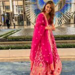 Soha Ali Khan Instagram - Think pink ! #weddingdiaries #sangeet