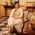 Soha Ali Khan Instagram - Absolutely loving the all new Dua collection by @houseofpataudi The collection reflects the spirit of EID. This also happens to be my favorite piece so here’s my Coupon Code: EIDHOP10 for an additional 10% Discount on the purchase value of 1999. Shop the collection exclusively on @myntra #HouseOfPataudi #EidWithHouseOfPataudi #EidMubarak