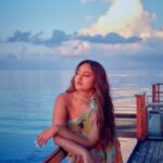 Sonakshi Sinha Instagram – At home in Maldives 💙
For @lifestyleasiaindia 
Editor-in-Chief: Rahul Gangwani (@rahulgangs_)
Photographer: Ajay Kadam (@kadamajay)
Video production: Vishwaraj Lokhande (@vishu_lokhande18), Viraj Joshi (@virajjoshiii)
Stylist & Creative Director: Mohit Rai (@mohitrai)
Hair: Madhuri Nakhale (@themadhurinakhale)
Make-up: Savleen Manchanda (@savleenmanchanda)
Location: Grand Park Kodhipparu, Maldives (@grandparkkodhipparu)
Airline Partner: Go First Airways (@gofirstairways)
Artist Media Consultant Agency: Universal Communications (@universal_communications)
PR and Marketing agency: Iris Reps India Pvt Ltd (@irisreps)

 wearing outfits from Kalki Fashion (@kalkifashion) and jewellery from RK Jewellers (@rkjewellers_southex2)

#TravelWithLSA