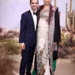 Sonam Kapoor Instagram - Happy happy birthday to the smartest, kindest and most handsome @imranamed . I’m lucky enough to call you one of my best friends and also my brother. Love you so much. And I’m so sorry I’m missing your birthday. 🤗 🤗 ❤️❤️