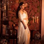 Sonam Kapoor Instagram - Last night for my @abujani1 birthday evening. In @abujanisandeepkhosla and @kapoor.sunita 💎 styled by my baby @rheakapoor @abhilashatd Mumbai, Maharashtra