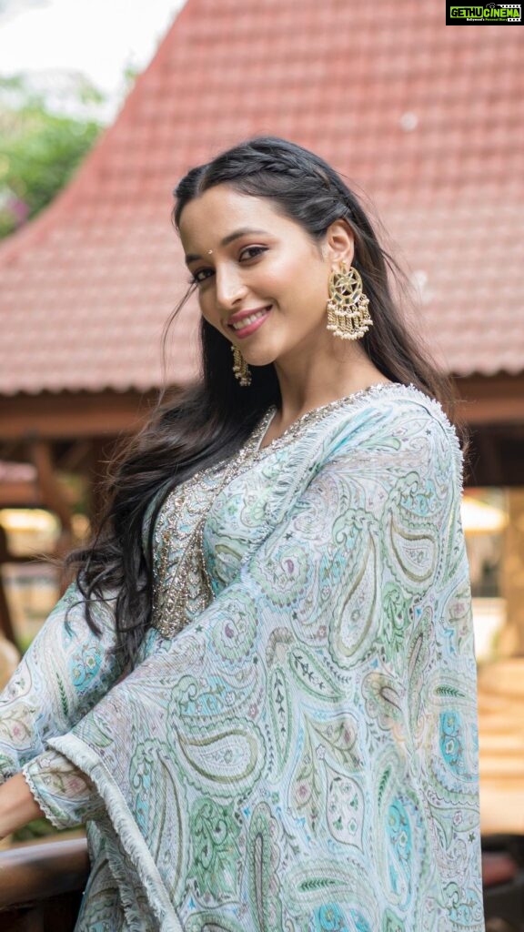 Actress Srinidhi Ramesh Shetty HD Instagram Photos and Wallpapers April ...