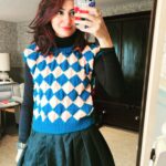 Sriti Jha Instagram - Mai to knit knit khair manawa #iknitsoidontkillpeople #bohotfilterdalahai