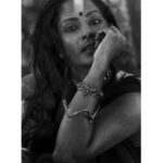 Sriya Reddy Instagram – @soondah_wamu @prakatwork @motwanikiara #poornimaramaswamy