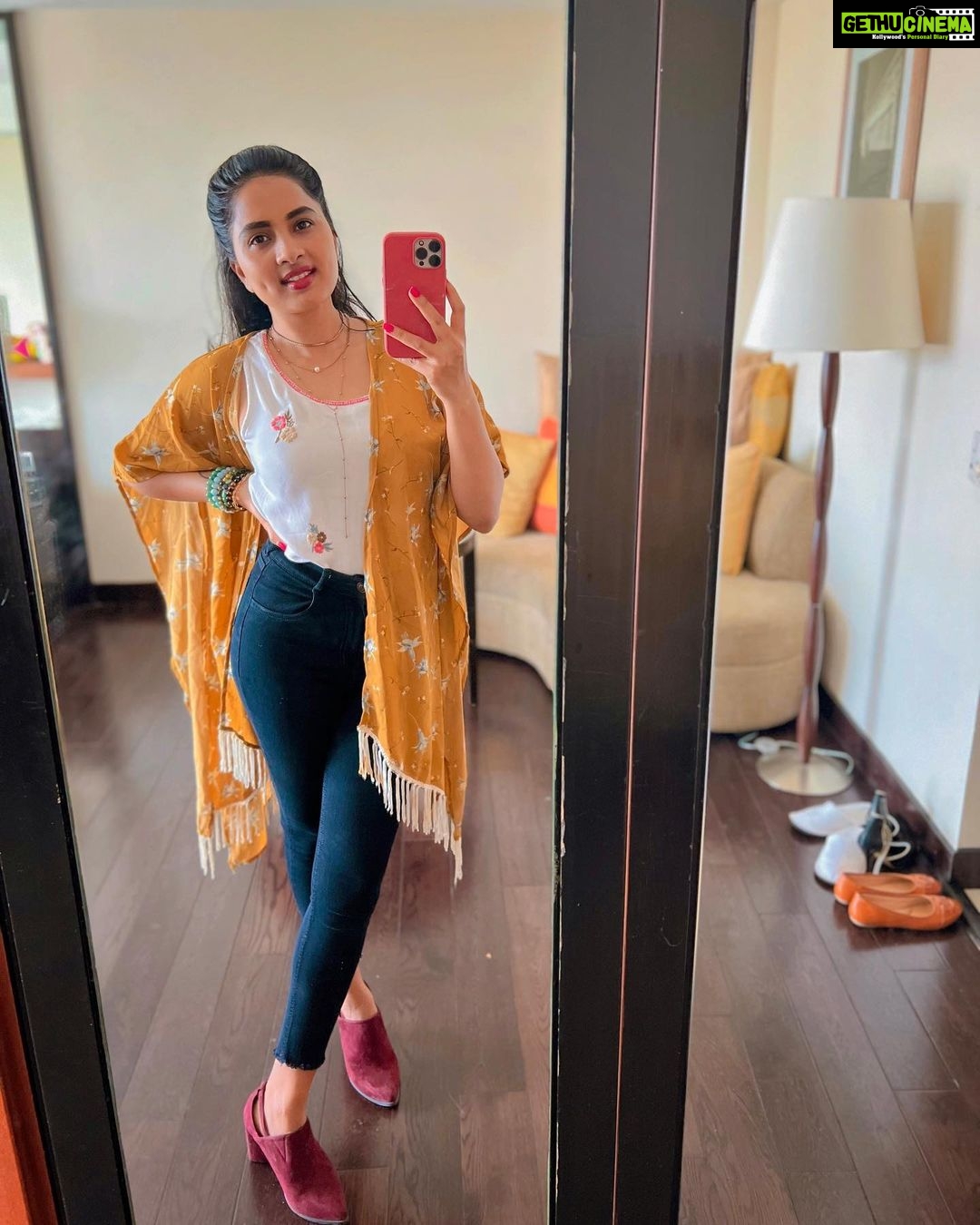 Srushti Dange Instagram - No. 1 Sothu mootai girl 👧🐥