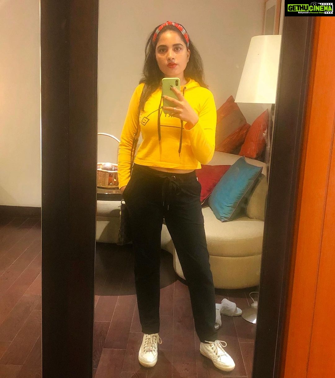 Srushti Dange Instagram - Not wearing black is kinda hard to do 🛵