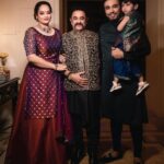 Suja Varunee Instagram – ♥️It’s all about some quality family time♥️

Suja costume designed by @vivekarunakaran 
Shiva costume by @mokshaa_chennai 
Adhvaaith costume by @juzz_kiddin 
Suja Makeup by @artistrybyolivia 
Suja owned accessories from @mspinkpantherjewel 
Suja hairstylist @srimathi_hairstylist 
Photography by @weddingssk 

#familygoals #familygoals #familyfirst #familylove #familywedding The Leela Palace Chennai