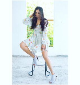 Sunder Ramu Instagram - @therealandreajeremiah 
@chaitanyarao_official 
@touchofandy @sharmilahairstylist