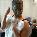 Sunny Leone Instagram – Ventriloquist audition?!!😂 
.
.
.
#SunnyLeone