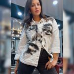 Sunny Leone Instagram – Time to fly home to all my babies in this hip jacket by @freakinsindia  by the way I literally love this designer. It’s always my first choice. 

Styled by @hitendrakapopara assisted by @sameerkatariya92 

Make up by @starstruckbysl 
Hair by @jeetihairtstylist