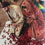 Sunny Leone Instagram - 11yrs married today! @dirrty99 A time where we had no money, less then 50 guests, opening wedding envelopes to pay for our reception, flower arrangements all wrong, drunk people making bad speeches and a ugly sheet cake as our wedding cake… A reminder of how far we have come together and I wouldn’t be possible without all the love we share. I love our wedding story because it was “our way” just like our entire journey together. Happy Anniversary Baby!
