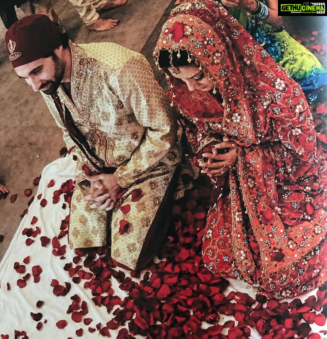 Sunny Leone Instagram - 11yrs married today! @dirrty99 A time where we had no money, less then 50 guests, opening wedding envelopes to pay for our reception, flower arrangements all wrong, drunk people making bad speeches and a ugly sheet cake as our wedding cake… A reminder of how far we have come together and I wouldn’t be possible without all the love we share. I love our wedding story because it was “our way” just like our entire journey together. Happy Anniversary Baby!