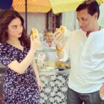 Tamannaah Instagram - As #BabliBouncer wrap is inching closer, just want to say that it has been a treat to work with @imbhandarkar, just like this #VadaPav we shared to kickstart our third and last schedule ! Mumbai, Maharashtra