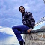 Thakur Anoop Singh Instagram - Where the sky meets the sea is the only place I ever wanna be! #eveningvibes #thakuranoopsingh #rivera #switzerlandpictures #tourism Montreux, Switzerland