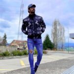 Thakur Anoop Singh Instagram - Naye raaste, Naye chehre.. Puraana main, Sang duaaon ke pehere! Switzerland
