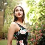 Vaani Kapoor Instagram – Give me light and some 🦋🦋🦋