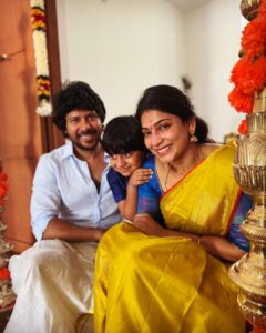 Vijayalakshmi Instagram - இனிய தமிழ் புத்தாண்டு வாழ்த்துகள்
@feroz_roz #nilan #celebratinglife