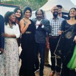 Vijayalakshmi Instagram – Modern love Tamil ♥️

With my awesomest director #bharathiraja sir and our lovely team! 

#modernlovetamil #primevideopresentsindia #seewhereittakesyou @primevideoin