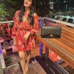 Vimala Raman Instagram - 🍓 . . . #sydney #latest #red #backhome #chanel #holiday #barangaroo #city #nightlife #instagood #feelit #australia #actor #actress #vimalaraman #lifeisbeautiful