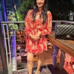 Vimala Raman Instagram - 🍓 . . . #sydney #latest #red #backhome #chanel #holiday #barangaroo #city #nightlife #instagood #feelit #australia #actor #actress #vimalaraman #lifeisbeautiful