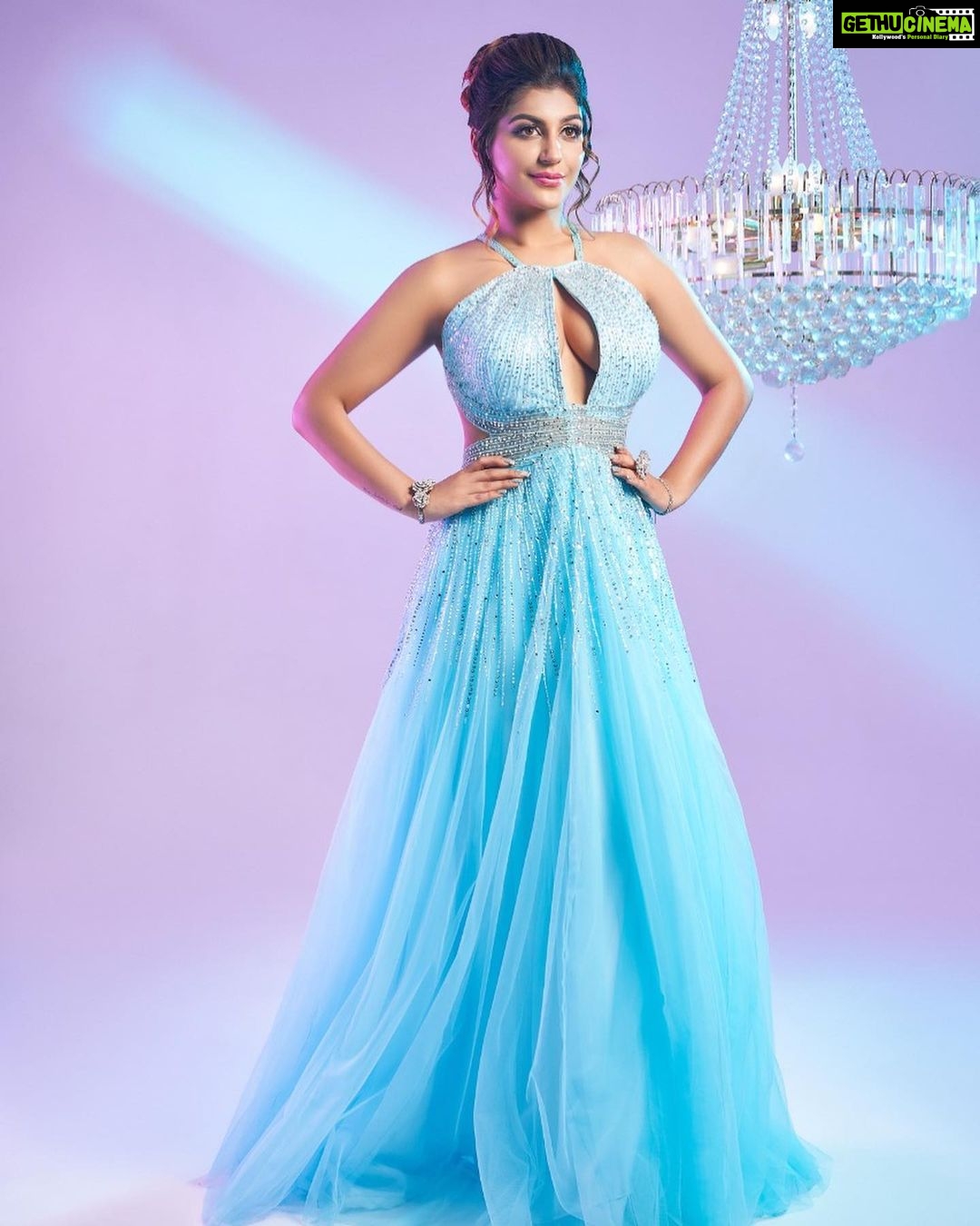 Yaashika Aanand Instagram - 🧚♀️ 📸 @rprasanavenkatesh 💄 @lakshana_priya_mua Outfit : @lakshana_designer_studio Jewels: @chennai_jazz Hairstyle : @mani_stylist_