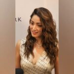 Yami Gautam Instagram - Inaugurated the first executive De Beers Forevermark diamond boutique in Lucknow @debeersforevermark #debeersforevermark #ADiamondIsForever