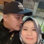 Aaron Aziz Instagram – Tabarakallah Alhamdulilah

Throw back sikit… bukan apa, kalau dah nak 19years together kita kena faham yg suami lupa. Mereka bukan lalai tapi just lupa…. (Tiap tiap tahun pun lupa) Bukan mereka sengaja. Jadi tanggung jawab seorang isteri utk beri peringatan. AUGUST nak dekat ye abg Malik ku yg muscular, hencem, manis waduh waduh. 
🙊😝 

Darling don’t be afraid I have loved you….
For a thousand years…..
I’ll love you for a thousand more…..

Throw back sikit. Sekadar peringatan August nak dekat…. Insya Allah 🙊 @aarondwiaziz 

www.diyanahalik.com 
Faith Set with Camo Nami Forest ❤️ @diyanahalikcom @officialaksomalaysia 

#phase1 #theMasterPlan