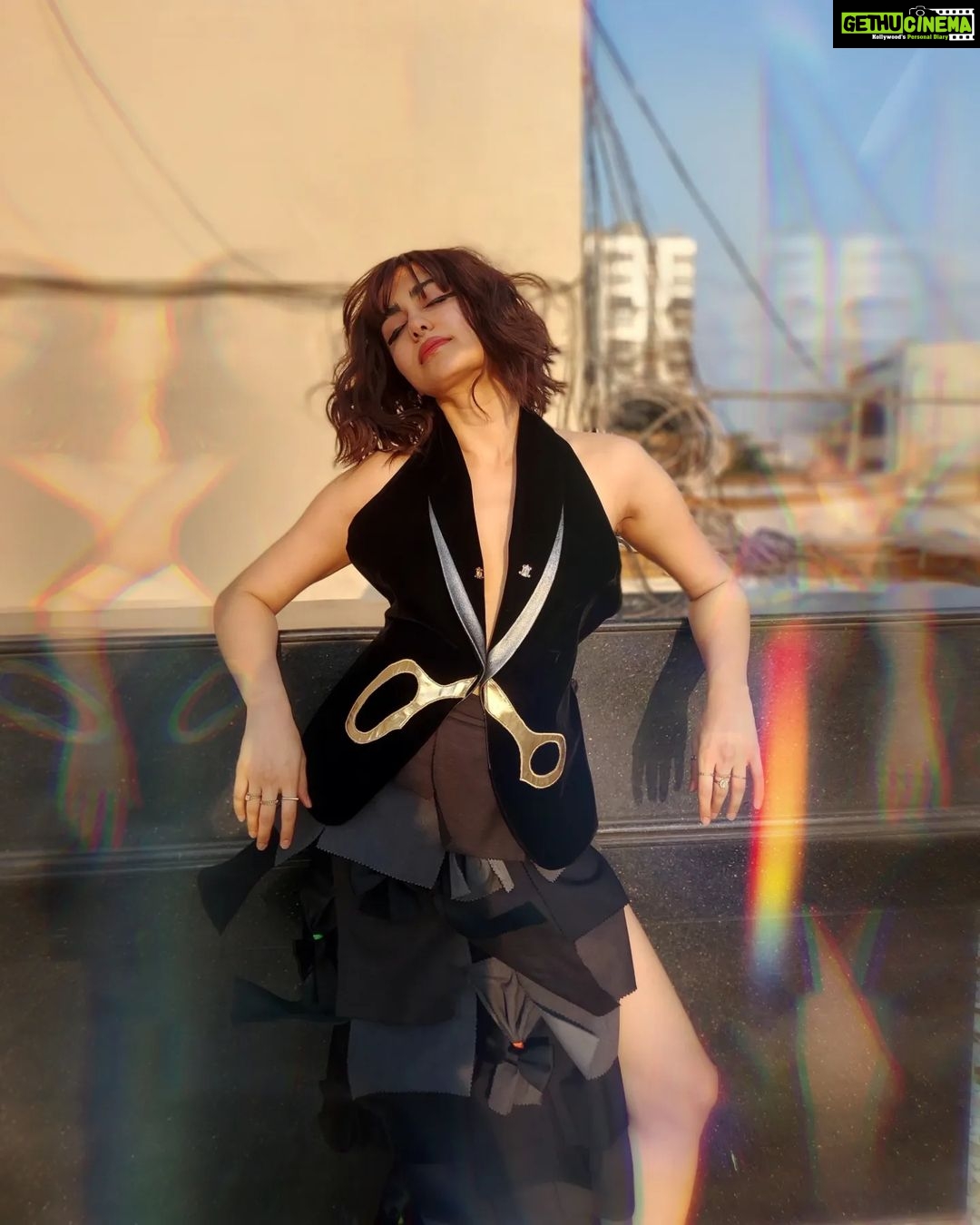 Adah Sharma Instagram - are you CUT OUT for it? ๐ค๐ @gqindia Adah Scissor Heart for GQ , , , Wearing Styled by @juhi.ali Wearing @_umangmehta @charleskeithofficial ๐ช @jagats38 Hmu #StarKidRadhaSharma @adah_ki_radha For @gqindia . . #100YearsOfAdahSharma #adahsharma , , , #ClearlyOnly23percentOfYouSwipeOnMyPosts #MeReadyToCutOutNegativityFromMyLifeheheNextTimeRealKainchi #CutThe๐ฉ