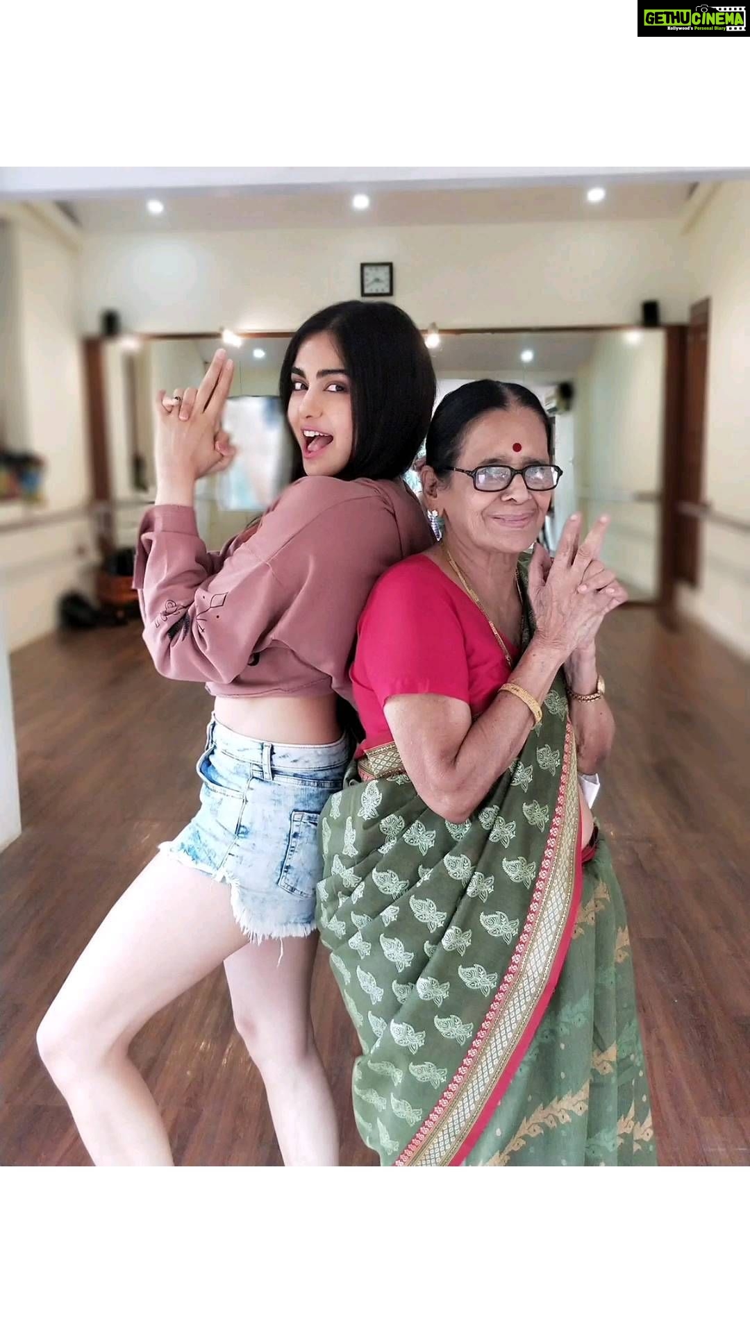 Adah Sharma Instagram - #PartywithPaati on public demand TAG someone learn with us and then count from 1 to 10 like a bawwwss ππ , , , , #100YearsOfAdahSharma #adahsharma #AdahKiPaati #RavivaarWithRadha #radhaissohumble