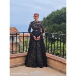 Aditi Rao Hydari Instagram - With my heart set in India my dreams take flight across the world✨🖤 @vivo_india Dress and jewellery @sabyasachiofficial Heels @ysl Styling @sanamratansi HMU @eltonjfernandez Managed by @ssubberman Agency @fetch_india Shot by @eastmancolourr #cannes2022 #ARHxCANNES #mylifeisamovie #vivoatcannes Cannes Film Festival 2022