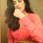 Aishwarya Sakhuja Instagram - Ooooh this has happened with me way too many times... I am horrible at saying NO and everytime something like this happens to me i just dont know how to go about it. So drop your comments in the section below with your ideas of how to say NO #howtosayno #reelsviral #reelsinstagram #reelsexplore #aishwaryasakhujanag #AishwaryaSakhuja #actorslife #actor #actorschallenge #actorslife🎬 #actorstudio #acttolive #acttogether #anchor #reelkarofeelkaro #reelsindia