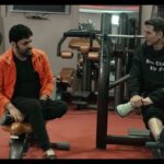Akshay Kumar Instagram - Banter before breakfast or after dinner 😂 Watch @kapilsharma and I working out at 4 AM! Samrat #Prithviraj Chauhan releasing in Hindi, Tamil and Telugu. Celebrate it only at a theatre near you on 3rd June!