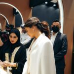 Alia Bhatt Instagram - A beautiful day in Doha with some French fries Poha 🙂 Such an honour to inaugurate DJWE2022 and experience the exquisite jewellery and watches ❤️✨ @visitqatar @qatarcalendar #DJWE2022 #VisitQatar #LoveQatar #In_Qatar #collab
