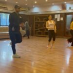 Ameesha Patel Instagram – Rehearsal time .. for a grand show in JUNE .. love dancing 💃🕺👯‍♀️💃🩰👯‍♂️💃💃💃