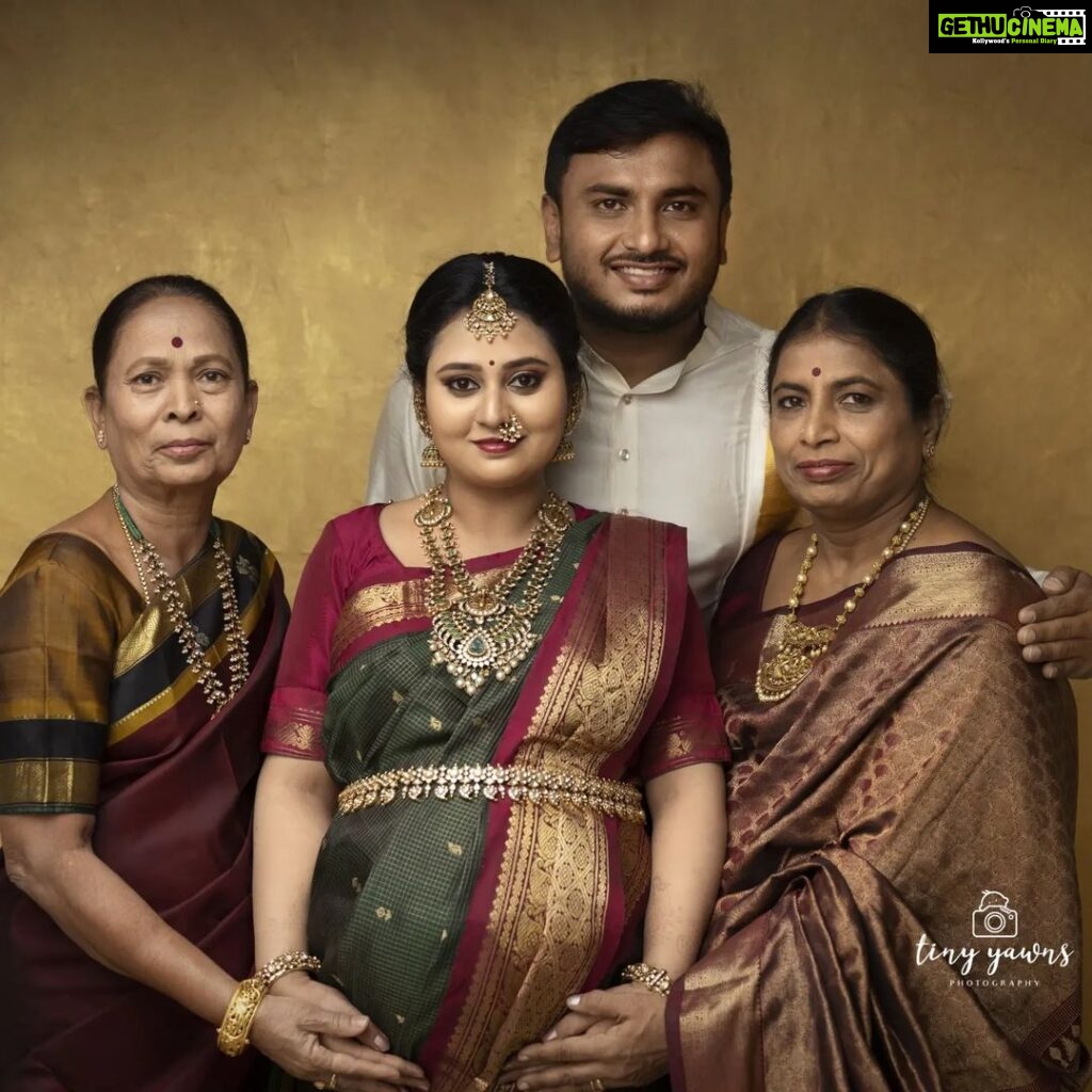 Amulya Instagram - Happy Mother's Day amma Truly this picture will be memorable for me ... Taking care of me every minute from so many years now taking care of my twin boys at this age is not a easy thing ... Thank you for all ur sacrifices you are doing for me and my boys ma @jayalakshmi2422 ❤🙏 The second picture is special too ... specially when I got to knw I am pregnant for twins the way my mother in law took care of me during all my hard times is what I will remember forever ...😍 @shilpaaganesh ma'am I can never tell how much you are there for me ... Grateful forever ♥... Lastly it's too special for me also because it's 1st mother's day for me too ❤ ಎಲ್ಲಾ ತಾಯಂದಿರಿಗು ತಾಯಂದಿರ ದಿನದ ಶುಭಾಶಯಗಳು @jagdishrchandra Photography : @tinyyawnsphotography Jewellery : @gajraj_jewellers Make up : @yathishmakeover03