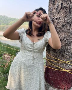 Anasuya Bharadwaj Instagram - Thank you my lovely people for all the beautiful wishes.. I see you 😍.. I feel you 🫰🏻I am happy 🧿😇

#ItsMyBirthday #gratefulheart❤️ 🧿