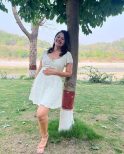 Anasuya Bharadwaj Instagram - Thank you my lovely people for all the beautiful wishes.. I see you 😍.. I feel you 🫰🏻I am happy 🧿😇

#ItsMyBirthday #gratefulheart❤️ 🧿
