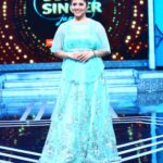 Anasuya Bharadwaj Instagram - For #SuperSingerJunior🎤🎶 #Tonyt #9pmOnwards only on @starmaa 🤩 Outfit&Styling @gaurinaidu 🥰 PC: @nani_sekhar_
