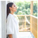 Andrea Jeremiah Instagram – All things white 🤍🤍🤍 

📸 @soondah_wamu 
👗 @chaitanyarao_official 
MUH @touchofandy @sharmilahairstylist