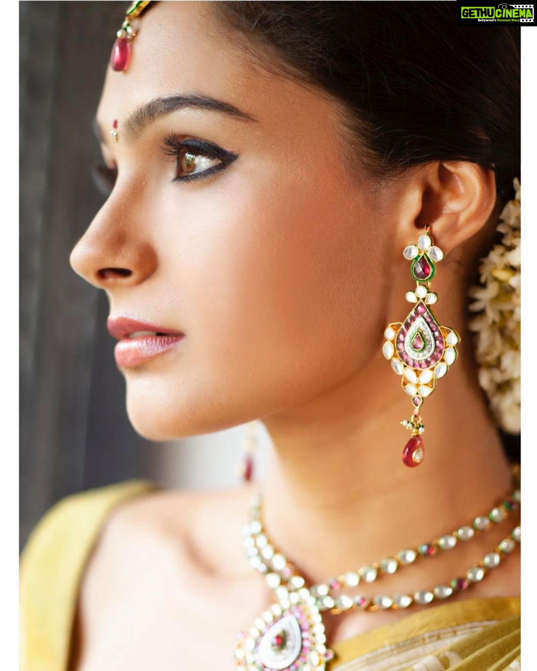 Andrea Jeremiah Instagram - நானே வருகிறேன் … ✨