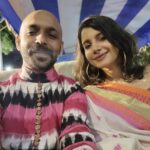 Angana Roy Instagram - Kobi Pronam. রবীন্দ্র- নজরুল সন্ধ্যা। ৯৪ নং ওয়ার্ড উন্নয়ন পরিষদ দ্বারা আয়োজিত। Thank you @anushree_malhotra_designs for the beautiful outfit. ❤️ #saree #outfitoftheday #designersaree #whitelove #whitesaree #whiteandpink #smaroksamman #rabindranazrulsandhya #event #sundaymornings #sundayposts #loveforsaree #lookofthenight #aboutyesterday