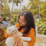 Anikha Instagram – embracing the cat lady aesthetic.