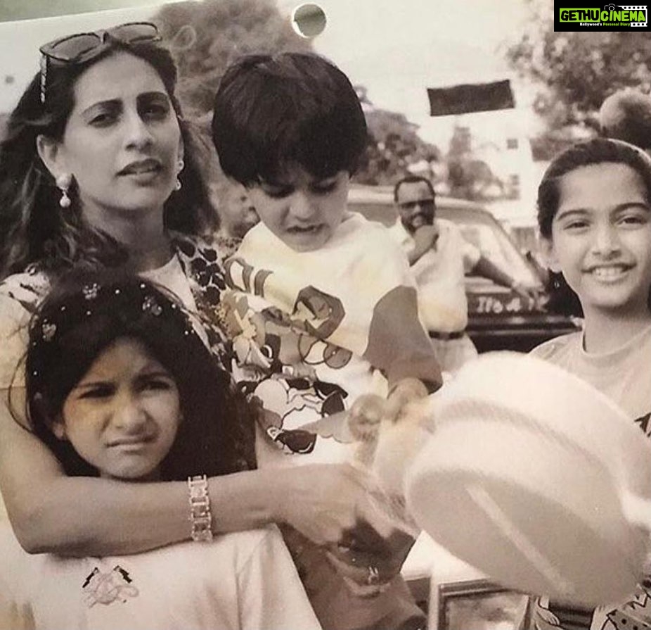Anil Kapoor Instagram - Happy Anniversary to my everything @kapoor.sunita! I wish everyone gets to live a love like ours! I’m so lucky to being growing young with you every year ☺️ Thank you for giving me three incredibly loving, fiercely independent and definitely crazy kids! You are my heart & home...It's hard to be away from you today for the first time in 48 years and I'm counting the days, minutes and seconds until we reunite in your favorite place 😍 I miss you and I love you! ♥️