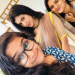 Anju Kurian Instagram – Sisters share childhood memories and grown-up dreams 🤍🤍🤍.

@dr.niva.mariyam.jijo 

#selfietime #sistersquad #celebratelife #childhoodmemories #familytime #togetherforever #familyfirst #livelovelaugh #instadaily