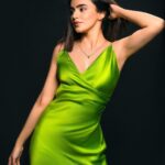 Ankitta Sharma Instagram - plot twist 🍏 📸: @cinefi_films MUA: @sonugupta9588 Hair: @shivaliangiras