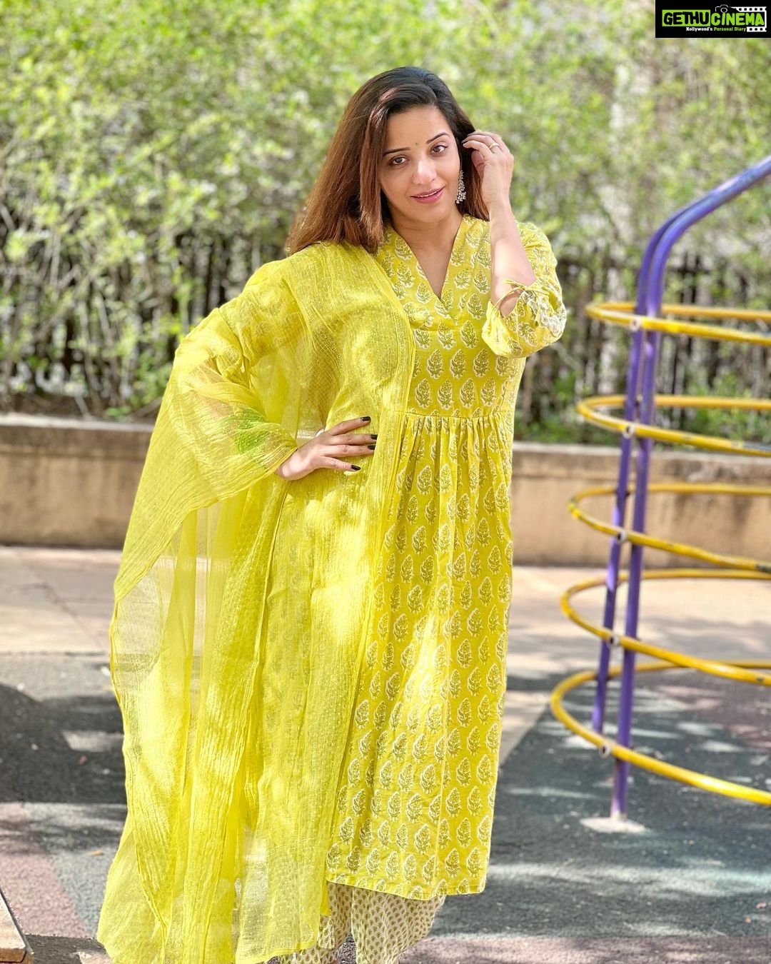 Antara Biswas Instagram - 💛💛💛💛… THE LESS I NEEDED … THE BETTER I FELT ….