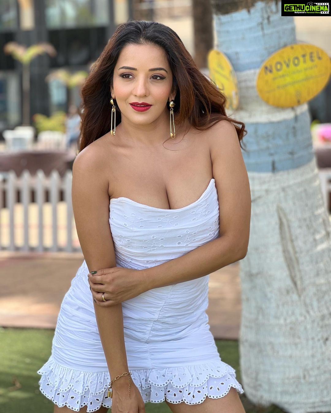 Antara Biswas Instagram - About Today ❤️❤️❤️…. Press Con For “DHAPPA” my First Hindi OTT debut on @hungama_play … Do Watch It Friends and shower Your Love To Us…. Mua: @sachinmakeupartist1 Hairstyling: @shab_qureshi786 Assisted n 📸: @deepakpathak663 Managed by : @akramgunner Novotel Mumbai Juhu Beach